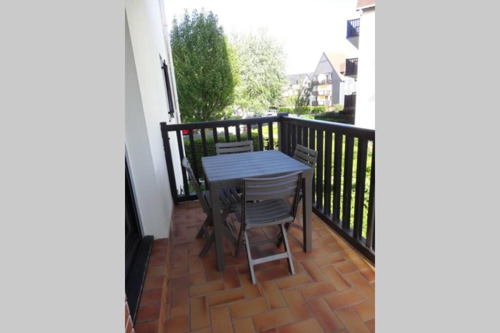 Bel Appartement Proche Plage, Pour 4 Personnes กาบูร์ก ภายนอก รูปภาพ